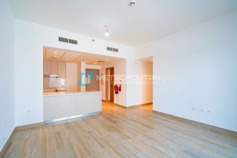 Apartment de 2 dormitorios en  Yas Island, UAE No. 79739 4