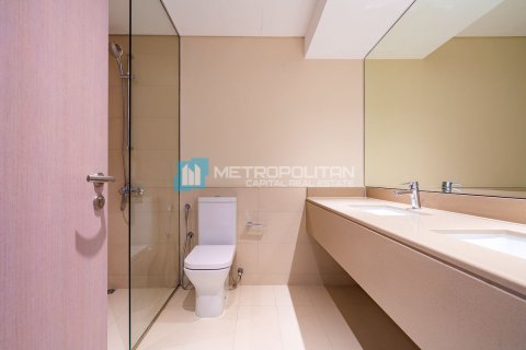 Apartment de 2 dormitorios en  Yas Island, UAE No. 79739 20