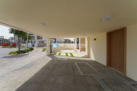 Commercial property de 5 dormitorios en  Yas Acres, UAE No. 79780 26
