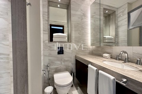 Apartment de 4 dormitorios en The Address Residence Fountain Views, UAE No. 80141 13