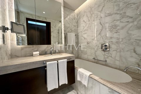 Apartment de 4 dormitorios en The Address Residence Fountain Views, UAE No. 80141 17