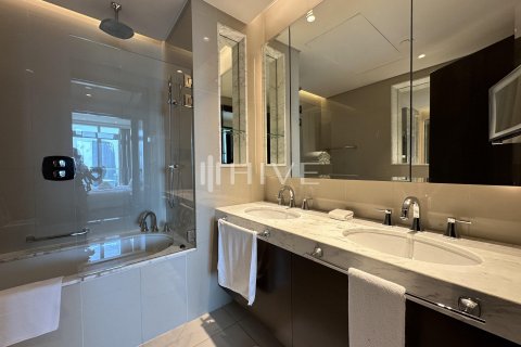 Apartment de 1 dormitorio en The Address Residence Fountain Views, UAE No. 80142 9