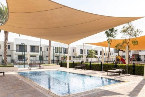 Townhouse de 3 dormitorios en Hayat Townhouses, UAE No. 80144 17