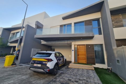 3 bedrooms Villa in Diyar Al Muharraq, Bahrain No. 107093 2