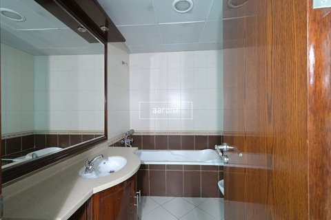 Apartment de 2 dormitorios en Dubai Marina, UAE No. 102740 16