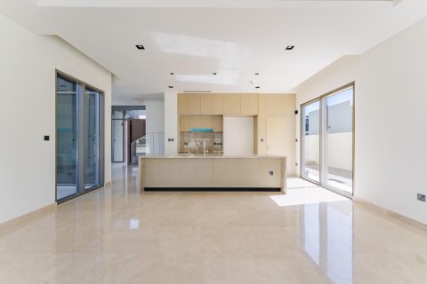 4 bedrooms Villa in Golf Place, UAE No. 90719 19
