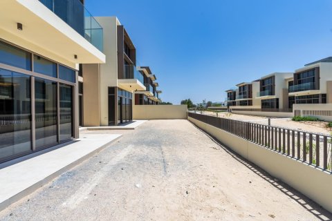Villa de 5 dormitorios en Golf Place, UAE No. 90736 4