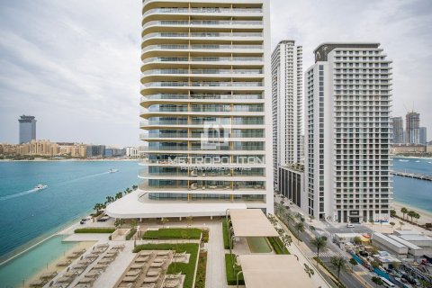 Appartement de 2 chambres à EMAAR Beachfront, UAE No. 78216 13