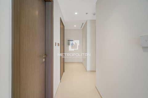 Appartement de 2 chambres à EMAAR Beachfront, UAE No. 78216 11