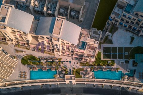 2 bedrooms Apartment in Doha, Qatar No. 57955 8