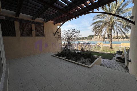 4 bedrooms Villa in Doha, Qatar No. 57970 15