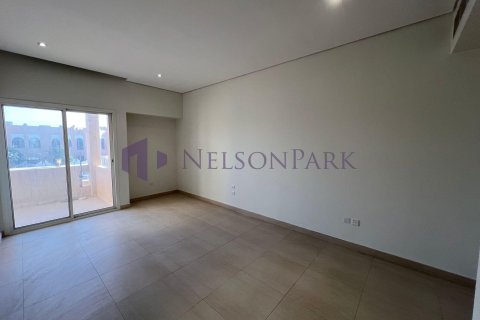 4 bedrooms Villa in Doha, Qatar No. 57970 20