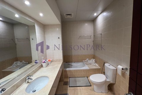 4 bedrooms Villa in Doha, Qatar No. 57970 23