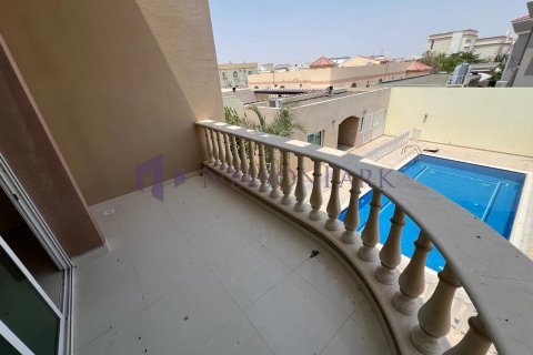 5 bedrooms Villa in Doha, Qatar No. 57969 18