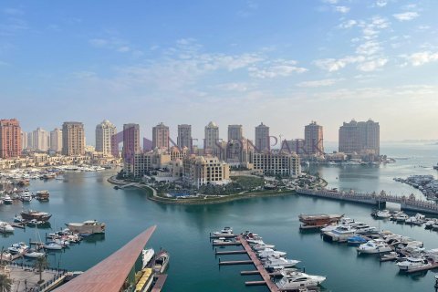 3 bedrooms Apartment in Doha, Qatar No. 57954 2
