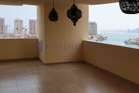 3 bedrooms Apartment in Doha, Qatar No. 57954 8