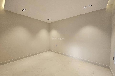 7 bedrooms Villa in Riyadh, Saudi Arabia No. 62830 21