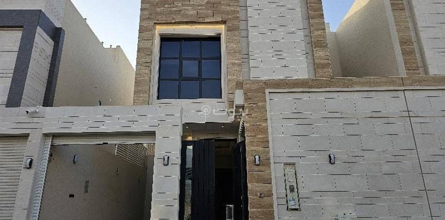 7 bedrooms Villa in Riyadh, Saudi Arabia No. 62830