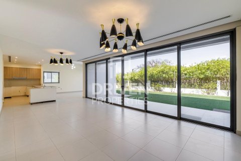 Villa de 5 dormitorios en Sidra Villas, UAE No. 83701 3