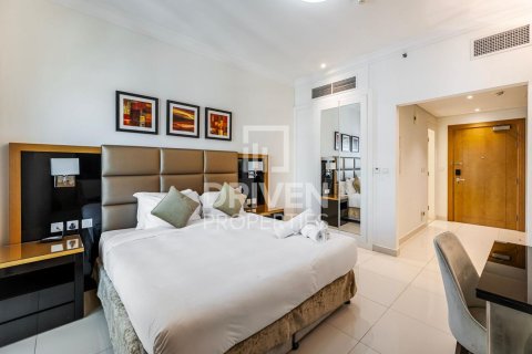 Квартира студия в Capital Bay, ОАЭ №83703 5