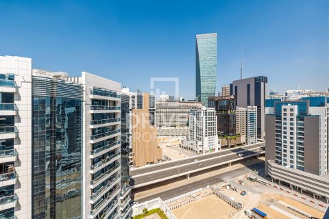 Квартира студия в Capital Bay, ОАЭ №83703 9