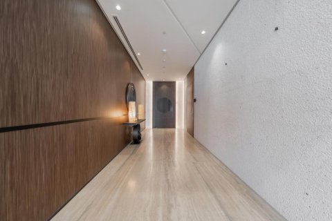 Appartement de 2 chambres à Business Bay, UAE No. 99887 7