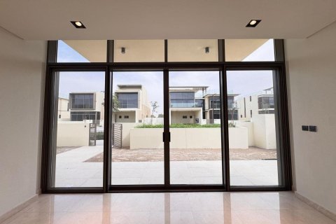 5 غرفة نوم  فيلا في Golf Place, الإمارات العربية المتحدة رقم 99909 4