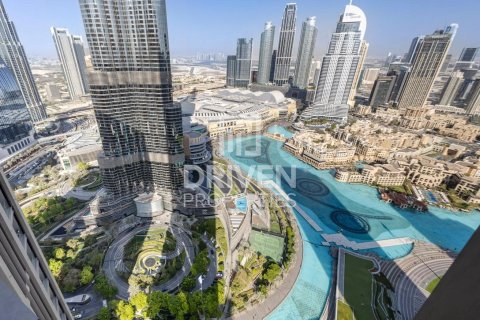 Apartment de 4 dormitorios en Opera District, UAE No. 85416 7