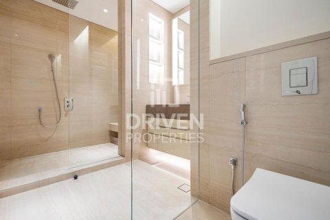 Apartment de 4 dormitorios en Opera District, UAE No. 85416 22