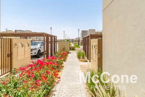 Appartement de 2 chambres à Dubai, UAE No. 74348 15