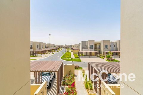 Appartement de 2 chambres à Dubai, UAE No. 74348 14