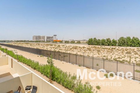 Appartement de 2 chambres à Dubai, UAE No. 74348 13