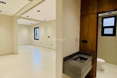 Квартира с 5 спальнями в Эр-Рияд, Саудовская Аравия №60083 15