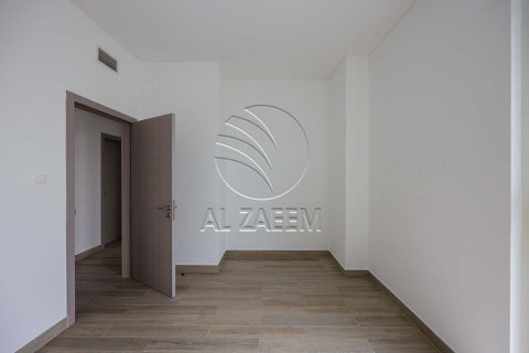 Apartment de 3 dormitorios en  Yas Island, UAE No. 91334 9