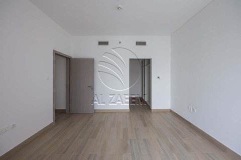 Apartment de 3 dormitorios en  Yas Island, UAE No. 91334 4
