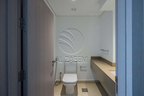 Apartment de 3 dormitorios en  Yas Island, UAE No. 91334 2
