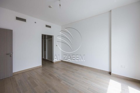 Apartment de 3 dormitorios en  Yas Island, UAE No. 91334 6