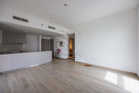 Apartment de 3 dormitorios en  Yas Island, UAE No. 91334 13