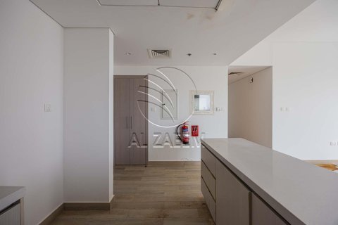 Apartment de 3 dormitorios en  Yas Island, UAE No. 91334 12