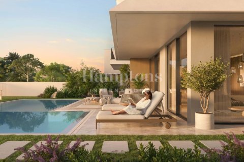 Villa de 5 dormitorios en Dubai South (Dubai World Central), UAE No. 73000 1