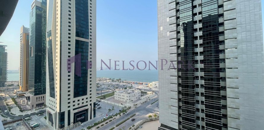 3 bedrooms Apartment in Doha, Qatar No. 57311