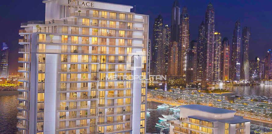 Appartement de 3 chambres à EMAAR Beachfront, UAE No. 78147