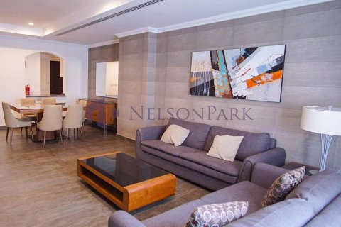 1 bedroom Apartment in Doha, Qatar No. 61002 9