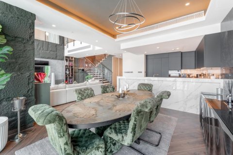 Apartment de 2 dormitorios en Zabeel, UAE No. 101608 6