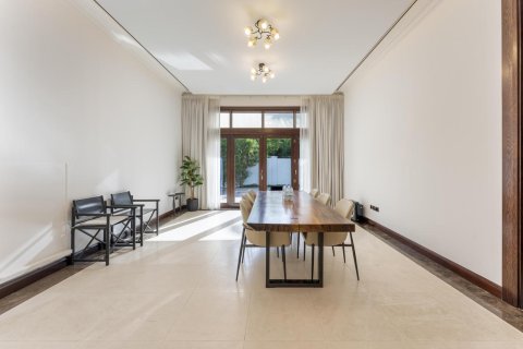 Villa de 6 dormitorios en Jasmine Leaf, UAE No. 101606 8