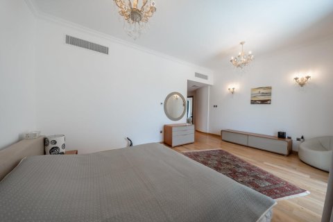 Villa de 4 dormitorios en Jumeirah Islands, UAE No. 101607 10