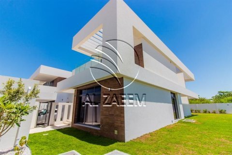 Villa de 5 chambres à Yas Island, UAE No. 90096 2
