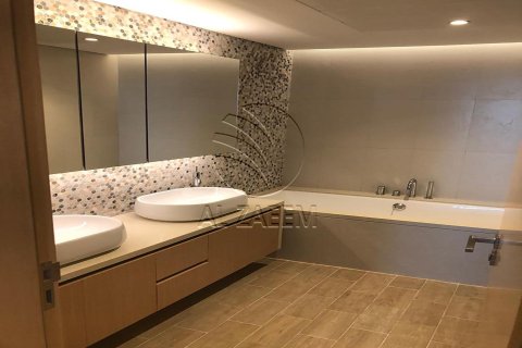 1 bedroom Apartment on the Yas Island, UAE No. 90079 6