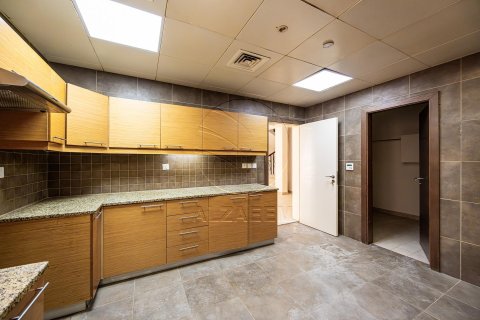 Townhouse de 4 dormitorios en Abu Dhabi, UAE No. 89863 14