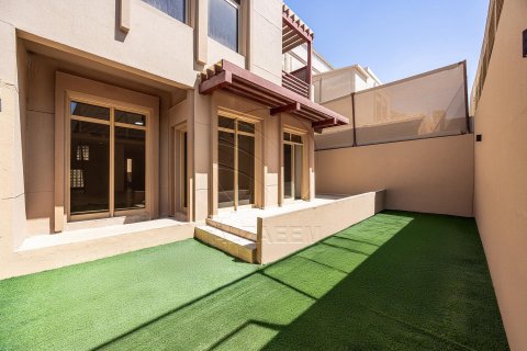 Townhouse de 4 dormitorios en Abu Dhabi, UAE No. 89863 26